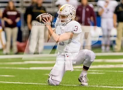 Thumbnail 1 in Foster vs. Dripping Springs (UIL 5A Regional Final) photogallery.