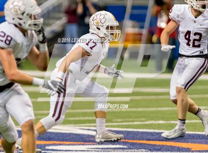 Thumbnail 2 in Foster vs. Dripping Springs (UIL 5A Regional Final) photogallery.