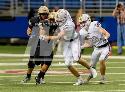 Thumbnail 3 in Foster vs. Dripping Springs (UIL 5A Regional Final) photogallery.