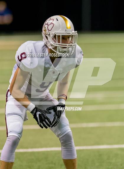 Thumbnail 2 in Foster vs. Dripping Springs (UIL 5A Regional Final) photogallery.