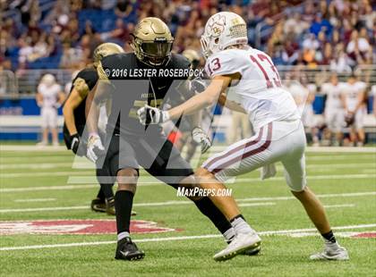 Thumbnail 2 in Foster vs. Dripping Springs (UIL 5A Regional Final) photogallery.