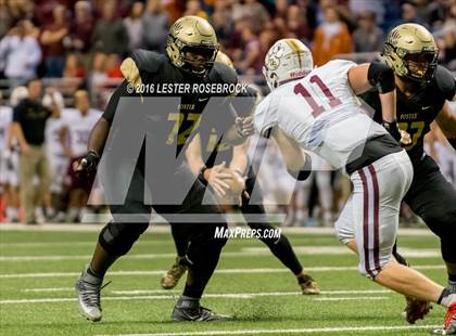 Thumbnail 3 in Foster vs. Dripping Springs (UIL 5A Regional Final) photogallery.