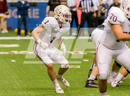 Thumbnail 2 in Foster vs. Dripping Springs (UIL 5A Regional Final) photogallery.