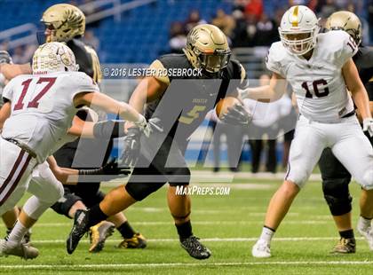 Thumbnail 2 in Foster vs. Dripping Springs (UIL 5A Regional Final) photogallery.