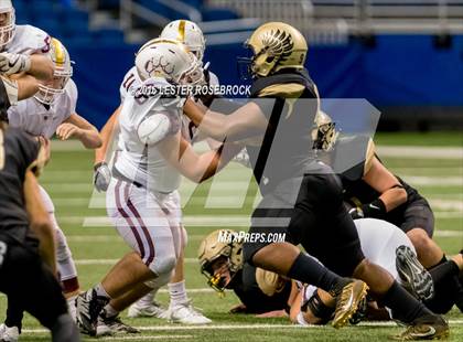 Thumbnail 1 in Foster vs. Dripping Springs (UIL 5A Regional Final) photogallery.