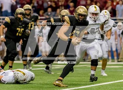 Thumbnail 2 in Foster vs. Dripping Springs (UIL 5A Regional Final) photogallery.