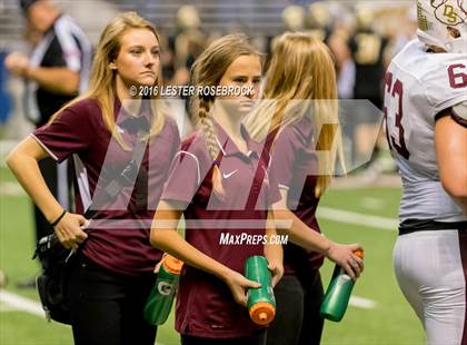 Thumbnail 3 in Foster vs. Dripping Springs (UIL 5A Regional Final) photogallery.