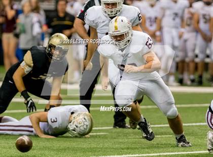 Thumbnail 2 in Foster vs. Dripping Springs (UIL 5A Regional Final) photogallery.