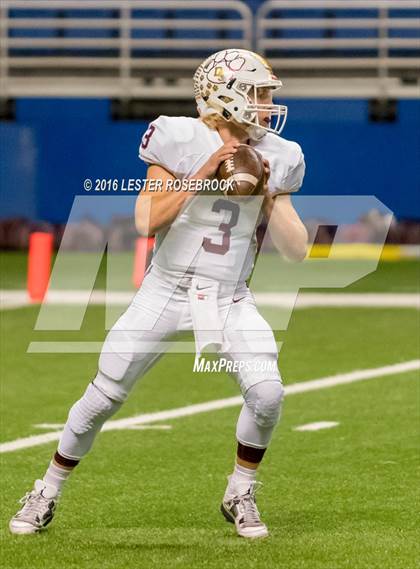 Thumbnail 3 in Foster vs. Dripping Springs (UIL 5A Regional Final) photogallery.
