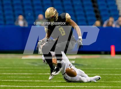 Thumbnail 3 in Foster vs. Dripping Springs (UIL 5A Regional Final) photogallery.
