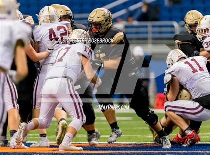 Thumbnail 1 in Foster vs. Dripping Springs (UIL 5A Regional Final) photogallery.