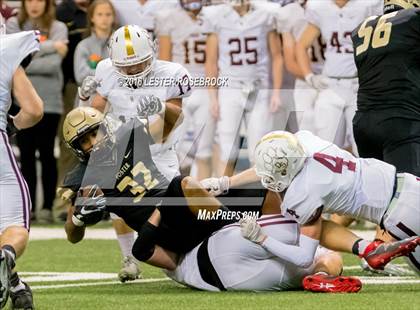 Thumbnail 2 in Foster vs. Dripping Springs (UIL 5A Regional Final) photogallery.