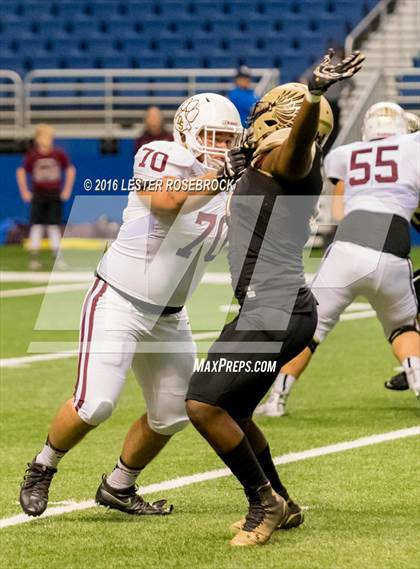 Thumbnail 1 in Foster vs. Dripping Springs (UIL 5A Regional Final) photogallery.