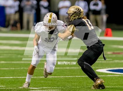 Thumbnail 3 in Foster vs. Dripping Springs (UIL 5A Regional Final) photogallery.