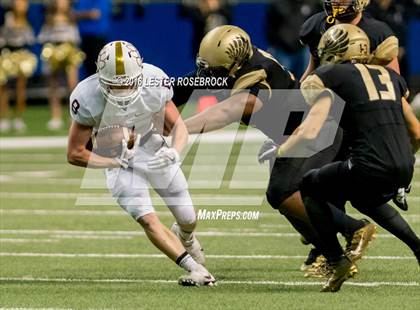 Thumbnail 3 in Foster vs. Dripping Springs (UIL 5A Regional Final) photogallery.
