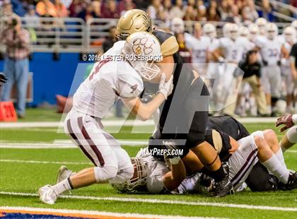 Thumbnail 3 in Foster vs. Dripping Springs (UIL 5A Regional Final) photogallery.