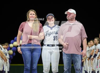 Thumbnail 2 in Arlington (Senior night) photogallery.