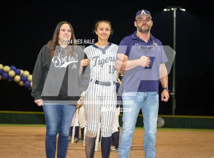 Thumbnail 1 in Arlington (Senior night) photogallery.