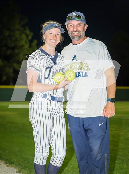 Thumbnail 3 in Arlington (Senior night) photogallery.