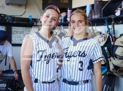 Thumbnail 2 in Arlington (Senior night) photogallery.