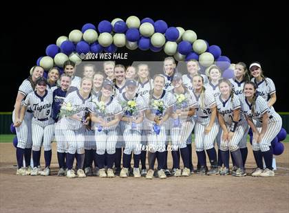 Thumbnail 1 in Arlington (Senior night) photogallery.