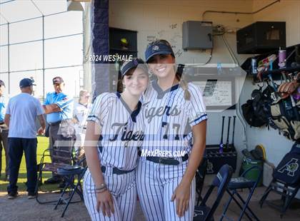 Thumbnail 2 in Arlington (Senior night) photogallery.