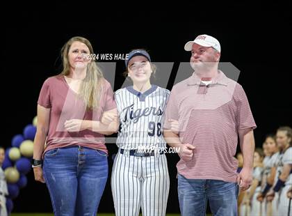 Thumbnail 1 in Arlington (Senior night) photogallery.
