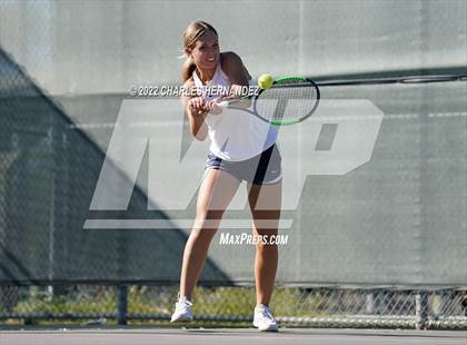 Thumbnail 2 in Alamo Heights vs Centennial (UIL 5A Team Tennis Semifinal) photogallery.