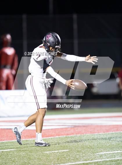 Thumbnail 3 in Union Grove vs Warner Robins  photogallery.
