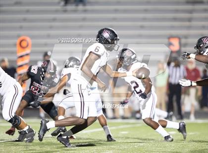 Thumbnail 3 in Union Grove vs Warner Robins  photogallery.