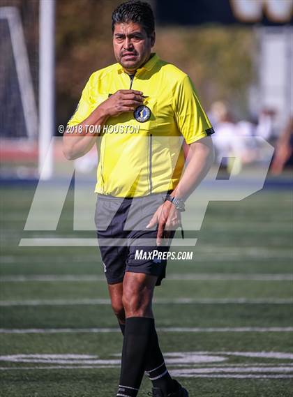Thumbnail 1 in Oxnard vs. Arcadia photogallery.