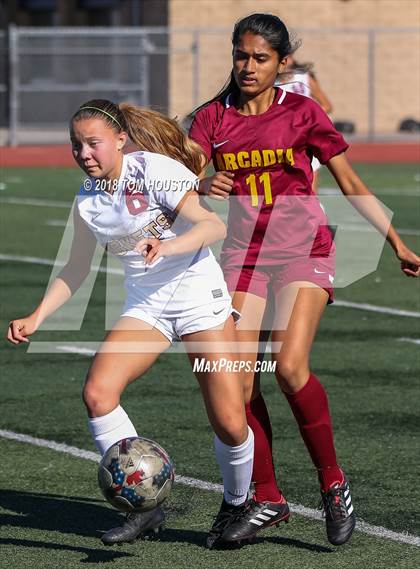 Thumbnail 1 in Oxnard vs. Arcadia photogallery.