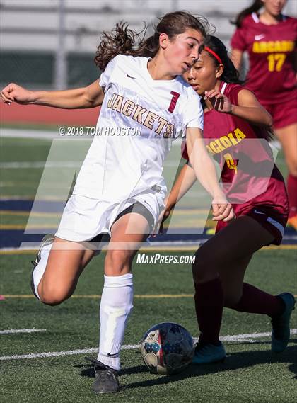 Thumbnail 1 in Oxnard vs. Arcadia photogallery.