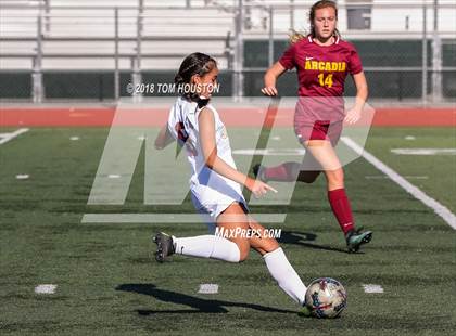 Thumbnail 2 in Oxnard vs. Arcadia photogallery.