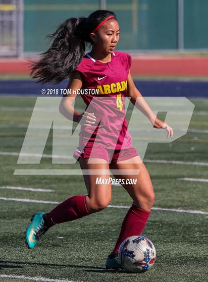 Thumbnail 3 in Oxnard vs. Arcadia photogallery.