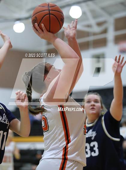 Thumbnail 2 in Teays Valley @ Amanda-Clearcreek photogallery.