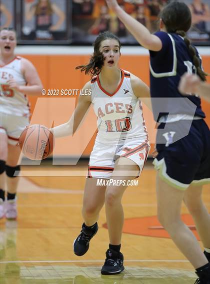 Thumbnail 2 in Teays Valley @ Amanda-Clearcreek photogallery.