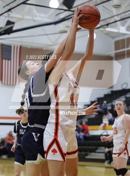 Thumbnail 3 in Teays Valley @ Amanda-Clearcreek photogallery.