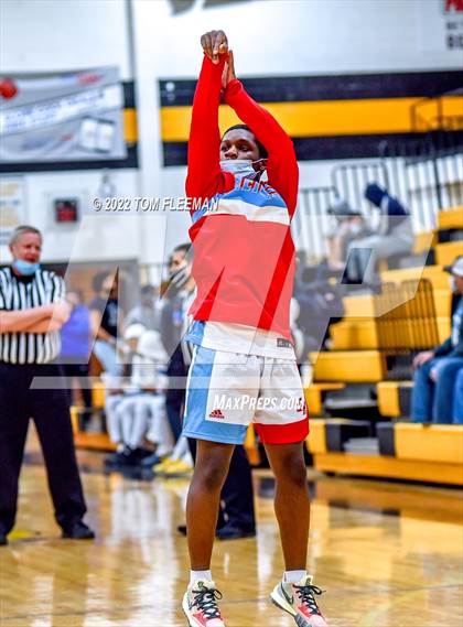 Thumbnail 1 in Shawnee Heights vs Wyandotte (Mid-Season Tournament) photogallery.