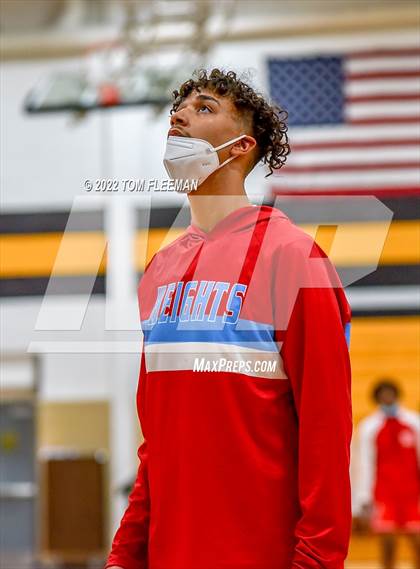 Thumbnail 1 in Shawnee Heights vs Wyandotte (Mid-Season Tournament) photogallery.
