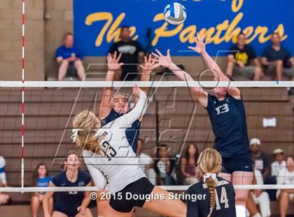Thumbnail 3 in Archbishop Mitty vs. Valley Christian (Presentation Panther Challenge) photogallery.