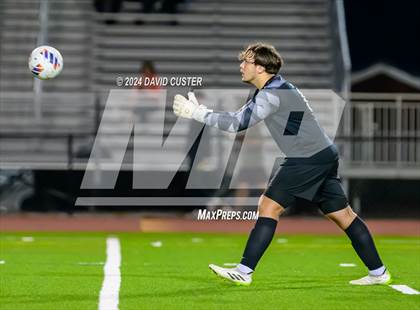 Thumbnail 1 in Woodson @ Oakton photogallery.