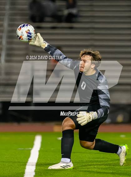 Thumbnail 2 in Woodson @ Oakton photogallery.