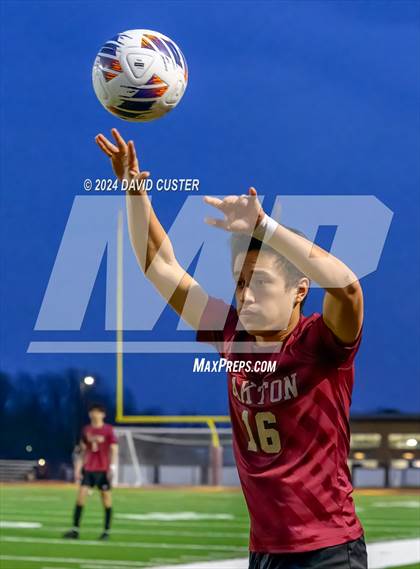 Thumbnail 2 in Woodson @ Oakton photogallery.