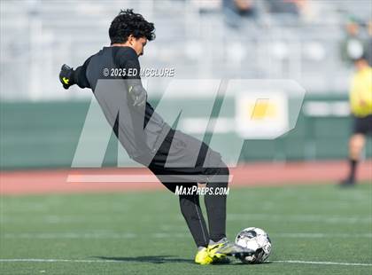 Thumbnail 3 in Mira Costa vs Leuzinger (South JV Holiday Tournament) photogallery.