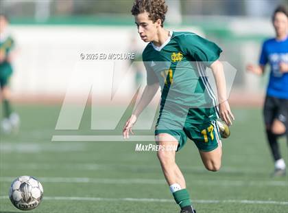 Thumbnail 2 in Mira Costa vs Leuzinger (South JV Holiday Tournament) photogallery.