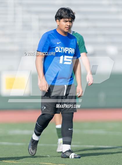Thumbnail 3 in Mira Costa vs Leuzinger (South JV Holiday Tournament) photogallery.