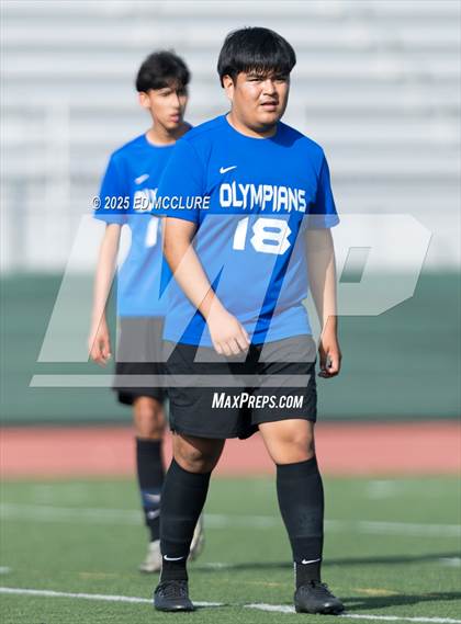 Thumbnail 2 in Mira Costa vs Leuzinger (South JV Holiday Tournament) photogallery.