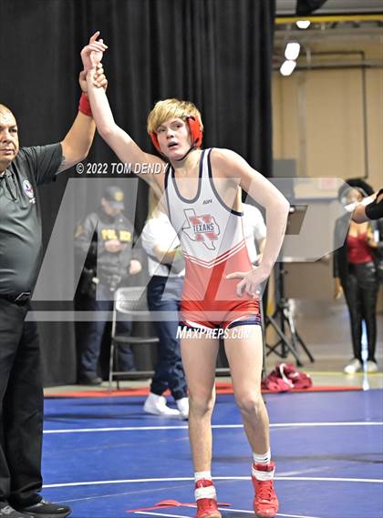 Thumbnail 2 in 2022 UIL State Championships - Session 2 photogallery.