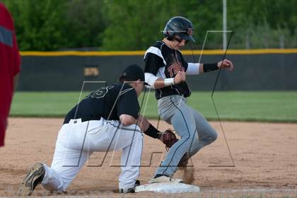 Thumbnail 1 in East Central vs Shelbyville (IHSAA 4A Sectional Playoff) photogallery.